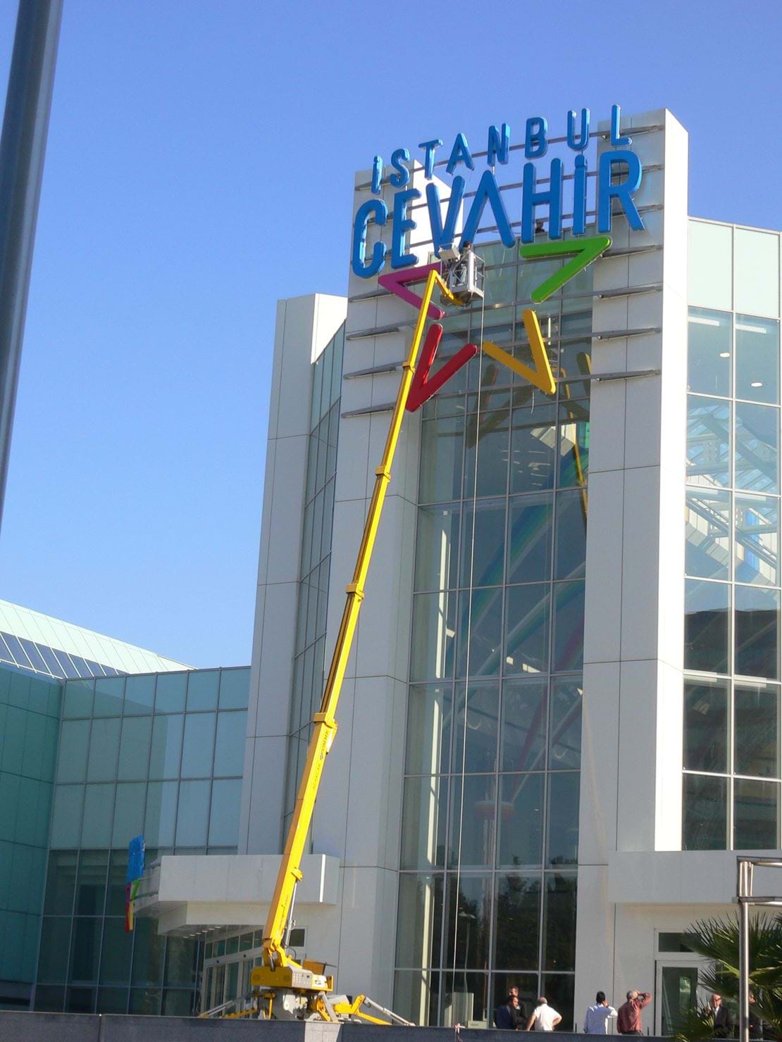 Turkey Ommelift 3000 R mall.jpg