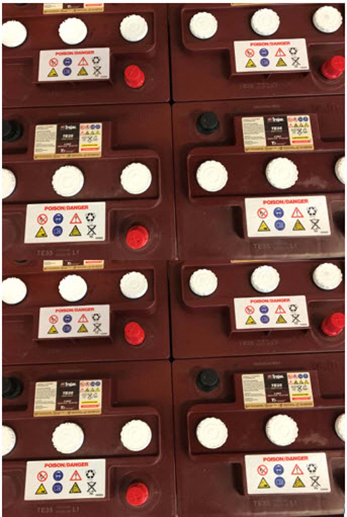 12 Double Battery Capacity 2 X (4 X 6V) 400 Ah