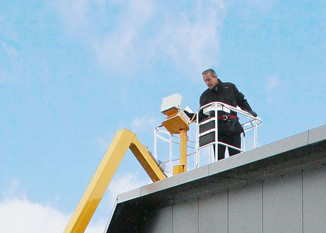 Foto 09B Up And Over Angle Boom