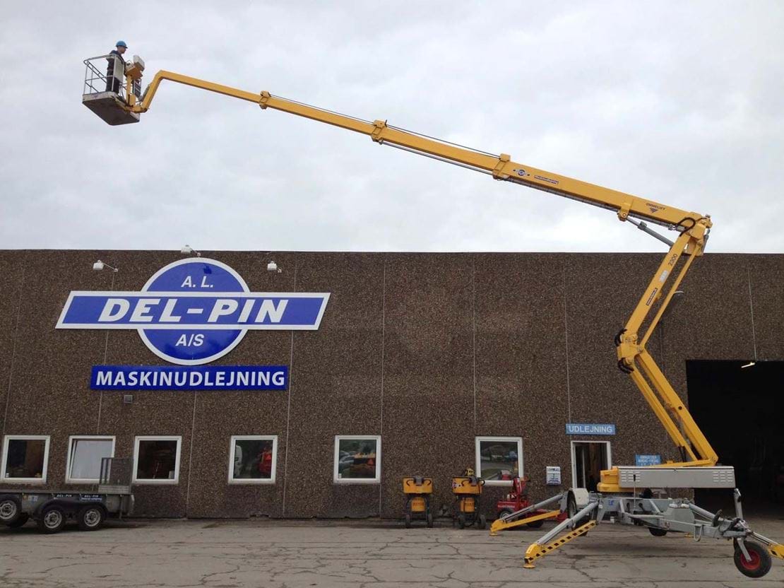 Omme Lift 2300 A.L. Del-Pin.jpg