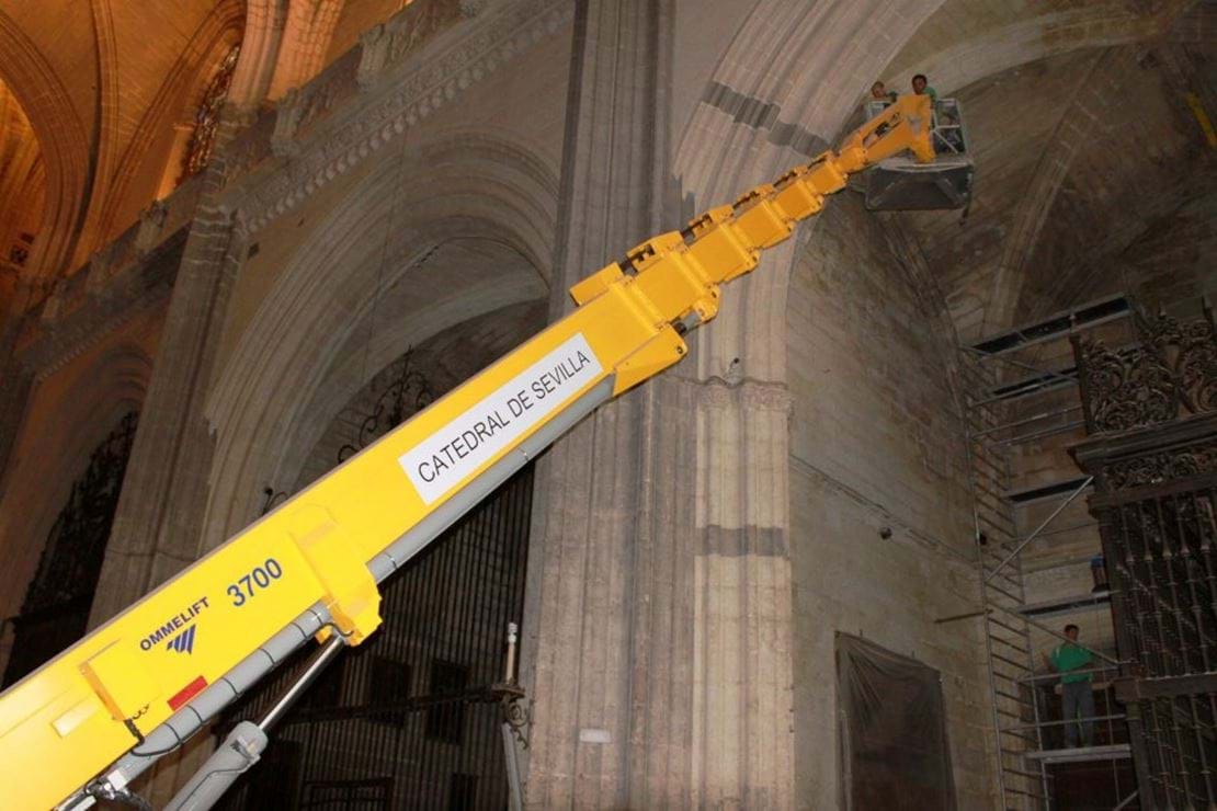 OMMELIFT 3700 RJ Sevilla_4.jpg
