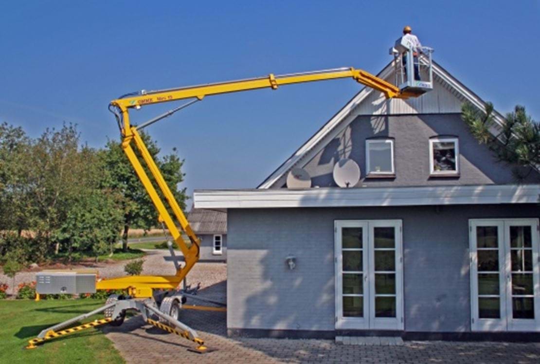 OMME MINI 15 E teleskoplift.jpg