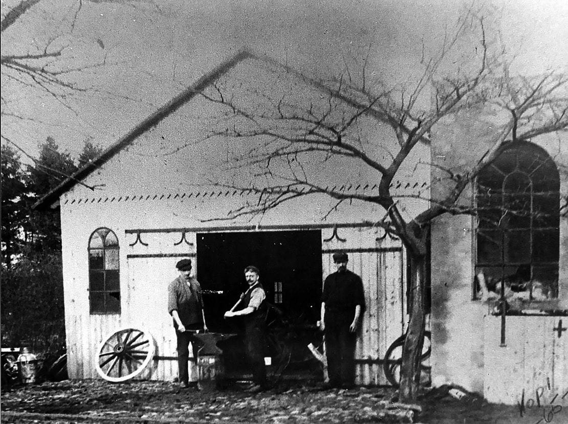 1906.jpg