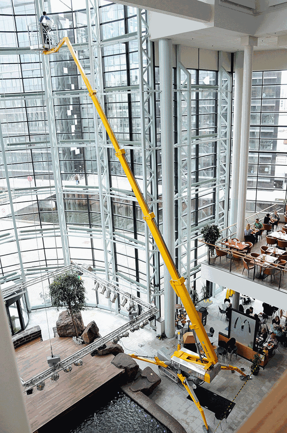 Denmark 5 Ommelift 2200 R atrium.jpg